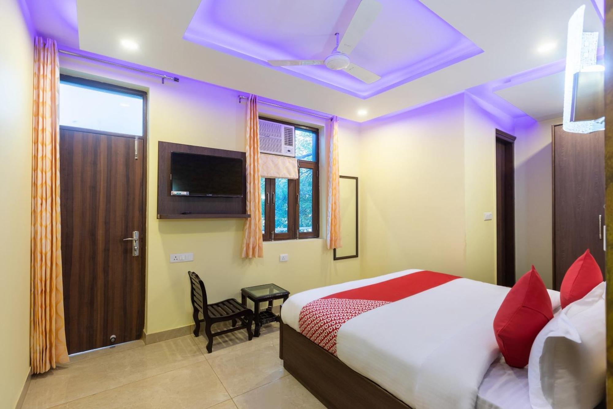 ניו דלהי Super Oyo Hotel O Red Stone Inn מראה חיצוני תמונה